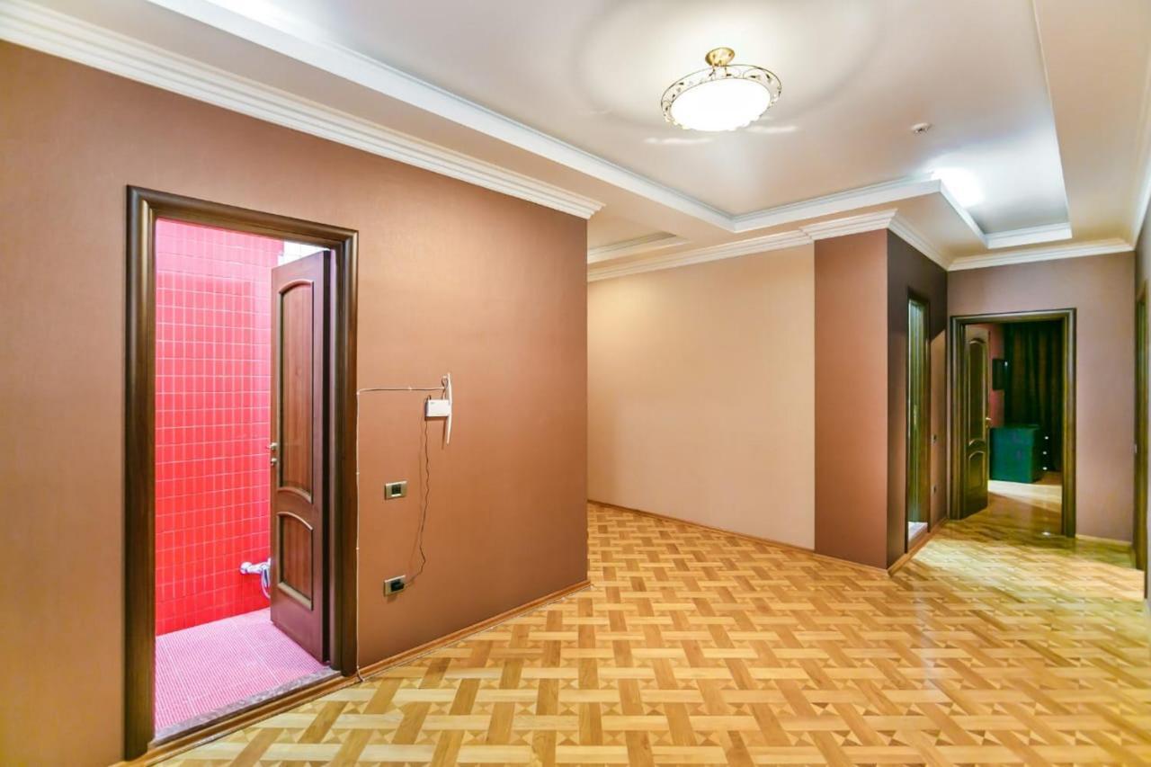 Vip Apartment Number One 巴库 外观 照片