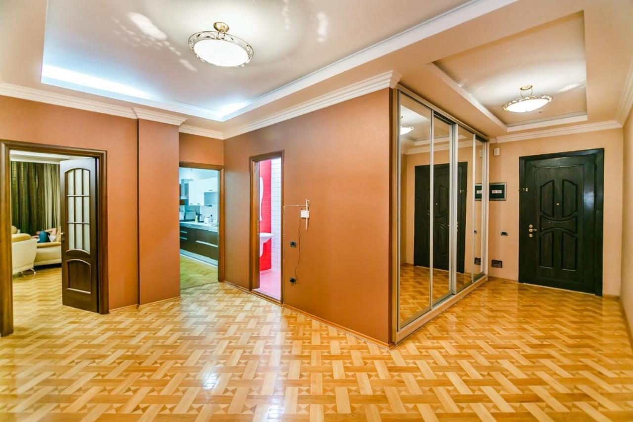 Vip Apartment Number One 巴库 外观 照片