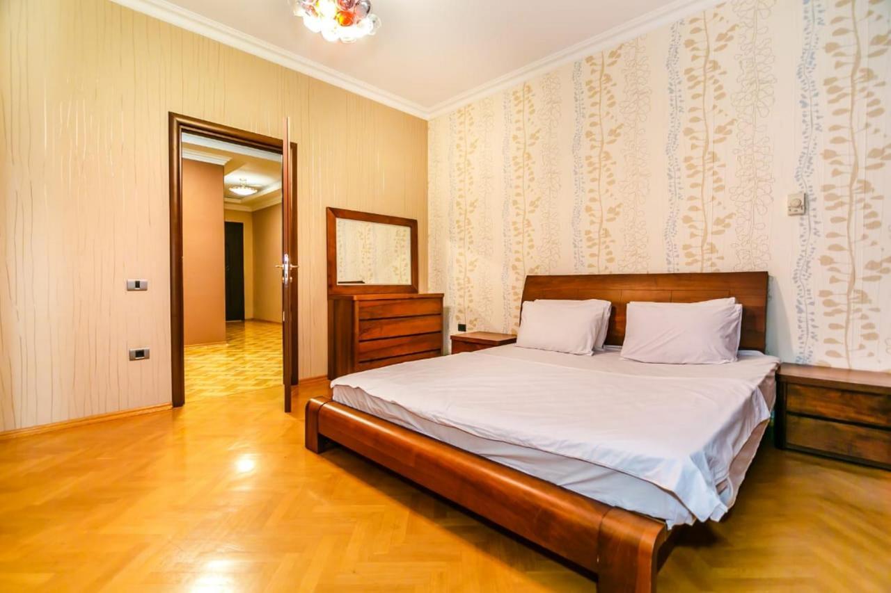 Vip Apartment Number One 巴库 外观 照片