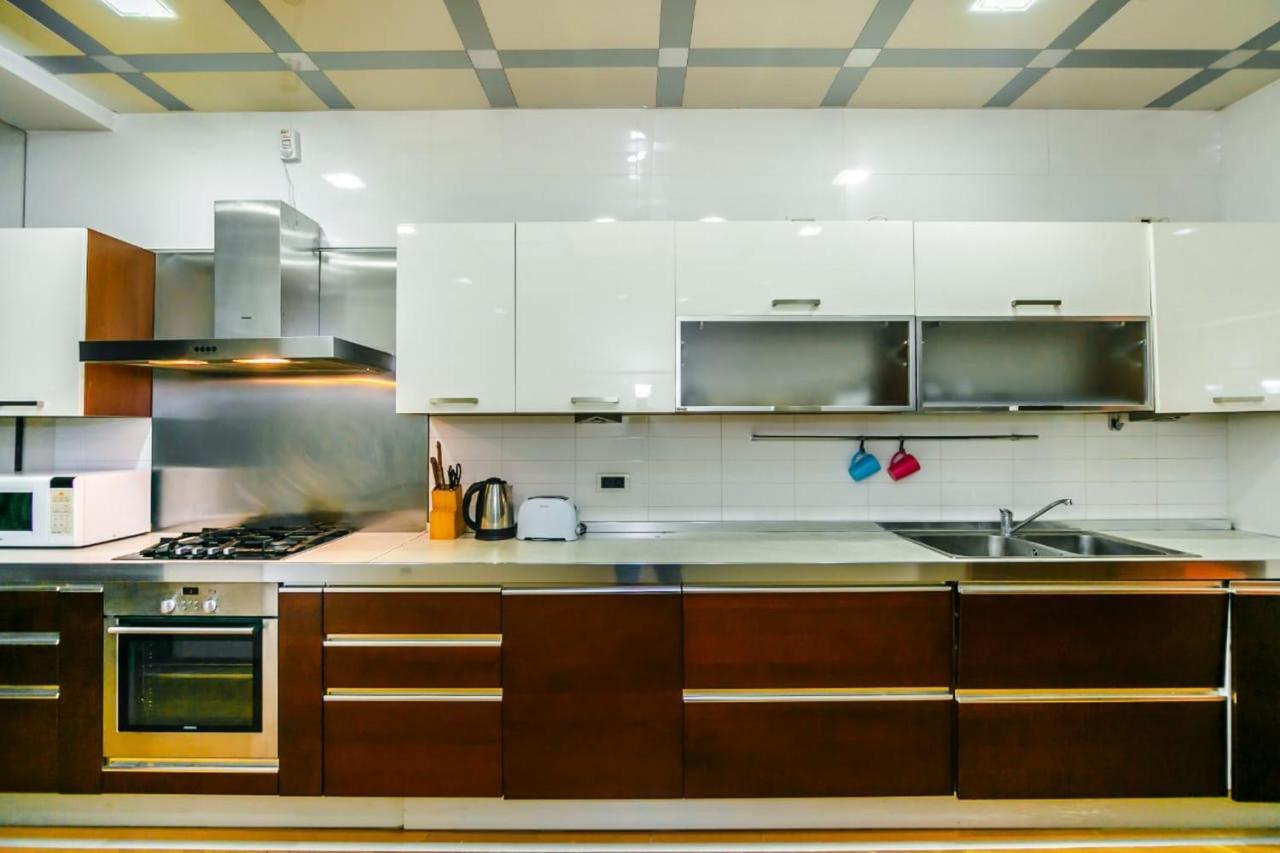 Vip Apartment Number One 巴库 外观 照片